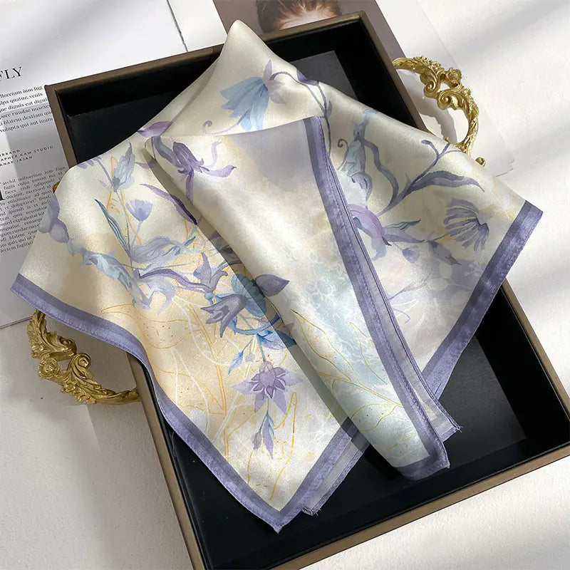 Delightful Pastell Silk-Like Scarf